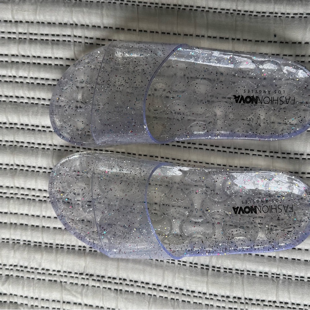 Fashion Nova Silver Glitter Slides